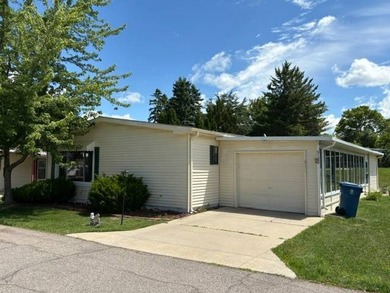 This 1,456 Square Foot Manufactured Home is Located in a - photo 4
