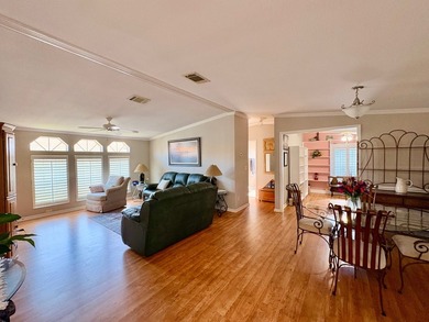 This beautifully maintained 1,368 sqft FURNISHED home offers 2 - photo 10