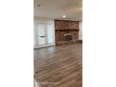 Your next chapter starts here! Welcome to 2129 Floyd Dr in - photo 5