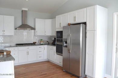 Great opportunity to design your 2000 sq ft free-standing condo - photo 10