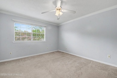 LOCATION LOCATION LOCATION! Move-in ready condo in the heart of - photo 12