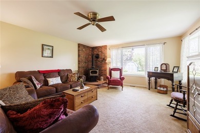 Welcome to 1250 La Baron Circle - a spacious and well-maintained - photo 17