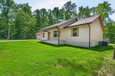 ? New Construction in Lake Tansi - Modern Comfort on 3 Combined - photo 33