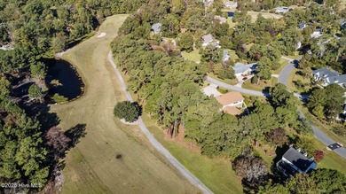 GRANDIOSE, CUSTOM BUILT HOME WITH LARGE SPACES THROUGHOUT ON - photo 3