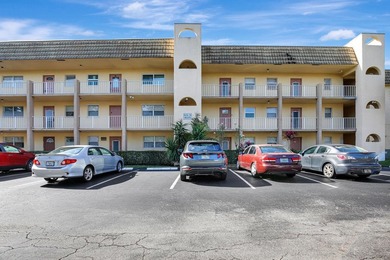 Back on the market. Experience the perfect blend of comfort and - photo 7