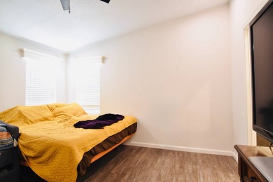 ***SELLER INCENTIVE 1 YEAR BASIC HOME WARRANTY WITH CHOICE HOME - photo 9