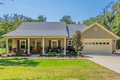 Lake Lewisville Home For Sale in Oak Point Texas