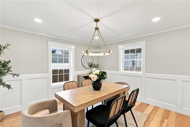 Welcome to a gorgeous reinvention of an 1880 gem in the heart of - photo 12