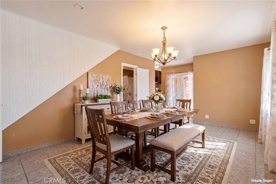 ***Renovated 3BR/3BA South Wrigley Gem with ADU Potential & - photo 13