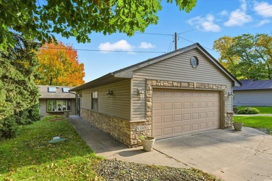 Incredibly Rare Lakefront Opportunity on Forest Lake! Enjoy 75 - photo 14
