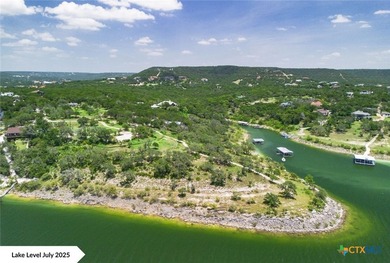 Opportunity to own an extraordinary 9+/-acre Lake Travis - photo 14
