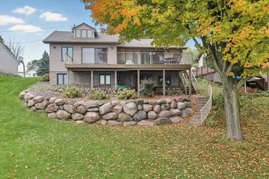 Incredibly Rare Lakefront Opportunity on Forest Lake! Enjoy 75 - photo 16