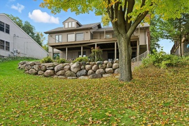 Incredibly Rare Lakefront Opportunity on Forest Lake! Enjoy 75 - photo 18