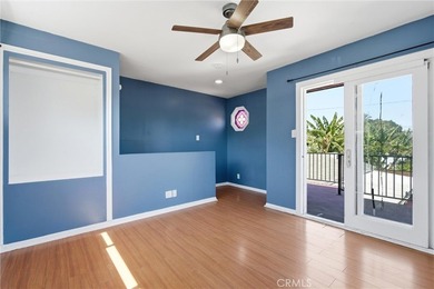 ***Renovated 3BR/3BA South Wrigley Gem with ADU Potential & - photo 26