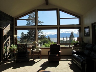 VIEWS, VIEWS, VIEWS!!! If you are looking for a fantastic home - photo 26
