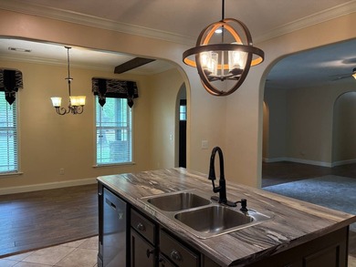 Well-maintained 2013 modular home featuring 3 bedrooms, 2 - photo 32