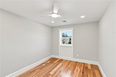 Welcome to a gorgeous reinvention of an 1880 gem in the heart of - photo 33