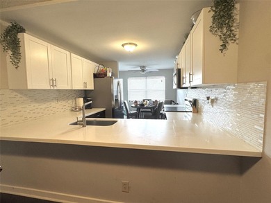 Modern, Move-In Ready & Packed With Amenities! ?Step into this - photo 5