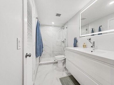 1428 SE 4th Ave 246 - photo 1