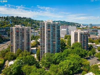 Willamette River - Multnomah County Condo For Sale in Portland Oregon