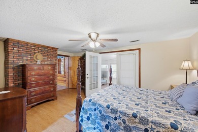 Discover this charming 1982 ranch-style Lake Murray bungalow - photo 20