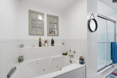Discover this charming 1982 ranch-style Lake Murray bungalow - photo 22