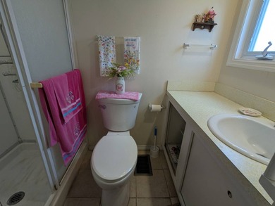 Welcome Home to this lovely well maintained 2 bedroom 2 bath - photo 22