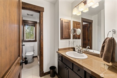 Some Suncadia homes are near the amenities. This one is in them - photo 26