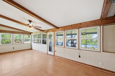 Discover this charming 1982 ranch-style Lake Murray bungalow - photo 27