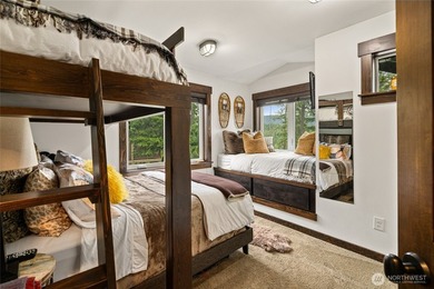 Some Suncadia homes are near the amenities. This one is in them - photo 28