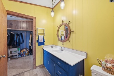 Discover this charming 1982 ranch-style Lake Murray bungalow - photo 38