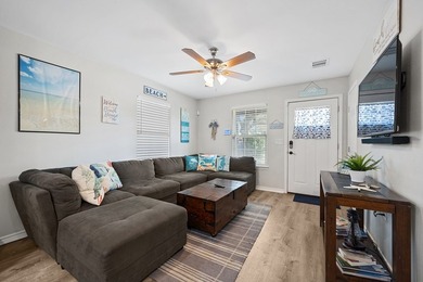 Adorable Farmhouse Coastal Home in Rockport! Fall in love with - photo 2