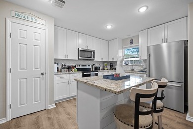 Adorable Farmhouse Coastal Home in Rockport! Fall in love with - photo 6