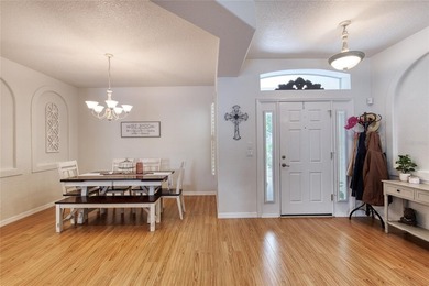 Beautiful 3 Bedroom, 2 Bath, 2 Car Garage Pool Home located in - photo 8