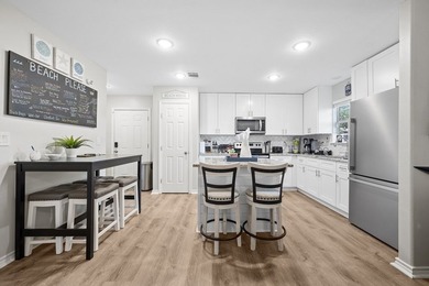 Adorable Farmhouse Coastal Home in Rockport! Fall in love with - photo 8