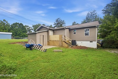 Charming, Affordable Don't miss this 3-bedroom, 2-bath home - photo 4