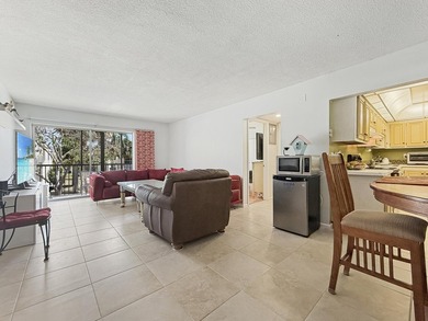 Perfect for first time homebuyers. This beautifully maintained - photo 8
