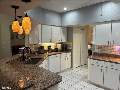 Beautiful Pool home with 3 bedrooms and 2 1/2 baths. White vinyl - photo 14