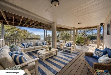 Extraordinary Lake Travis waterfront estate in the Sandy Shores - photo 16