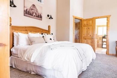 Big Bear Sun Dancer is a beautiful Log sided home, and backyard - photo 18