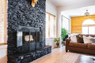 Big Bear Sun Dancer is a beautiful Log sided home, and backyard - photo 22