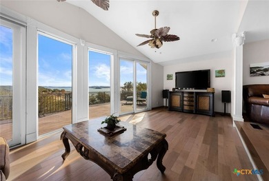 Extraordinary Lake Travis waterfront estate in the Sandy Shores - photo 22