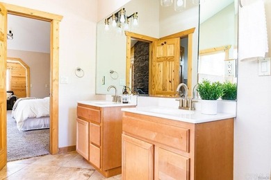 Big Bear Sun Dancer is a beautiful Log sided home, and backyard - photo 27