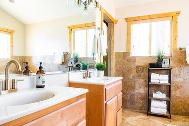Big Bear Sun Dancer is a beautiful Log sided home, and backyard - photo 28