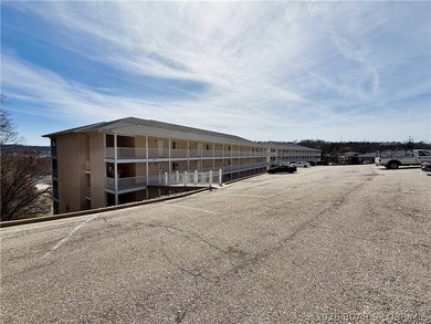 Wake up to stunning lake views and enjoy effortless Ozarks - photo 30