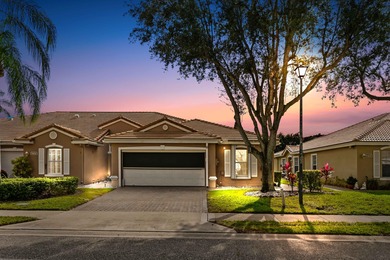 (private lake, pond, coastal) Home For Sale in West Palm Beach Florida