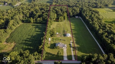 (private lake, pond, creek) Home Sale Pending in Martinsville Indiana