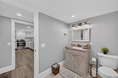 Commanding breathtaking panoramic views of the 24-mile marker - photo 50