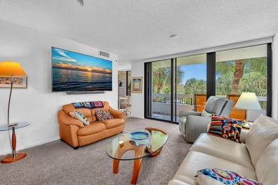 Gorgeous corner 3/2 with wraparound balcony facing southeast for - photo 10