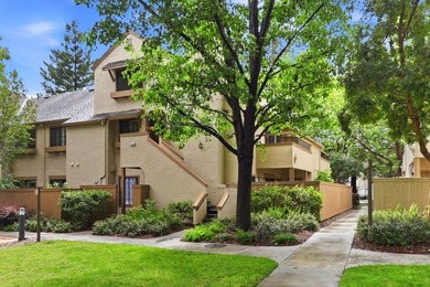 Welcome to this beautifully updated townhouse-style condo - photo 3